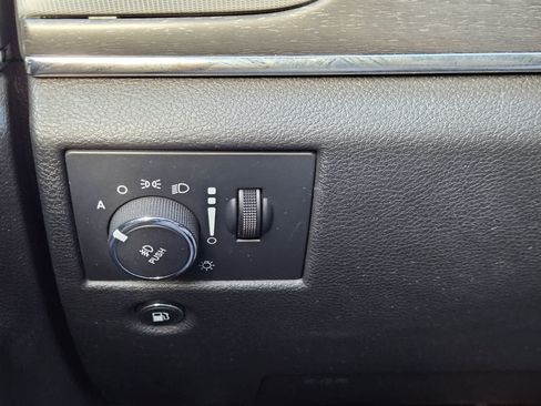 Used 2018 Jeep Grand Cherokee Limited RWD image 20