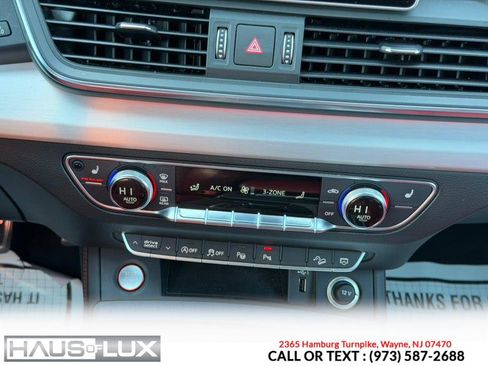 Used 2019 Audi SQ5 Prestige image 24