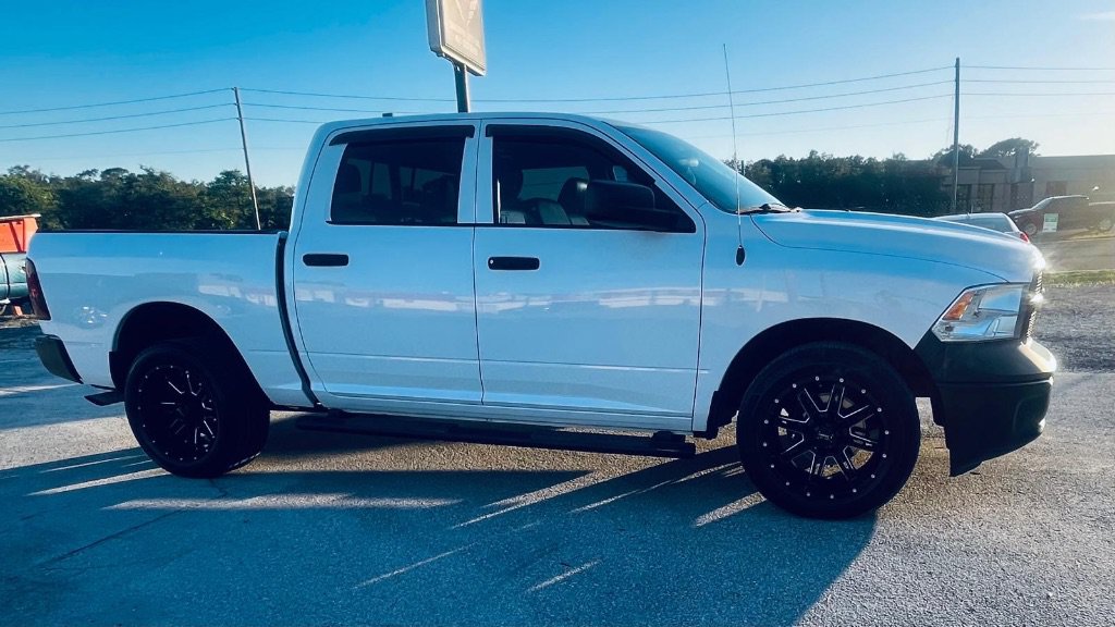 Used 2019 RAM 1500 Tradesman RWD image 5