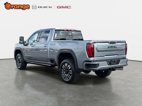 New 2026 GMC Sierra 2500 Denali Ultimate AWD/4WD image 5