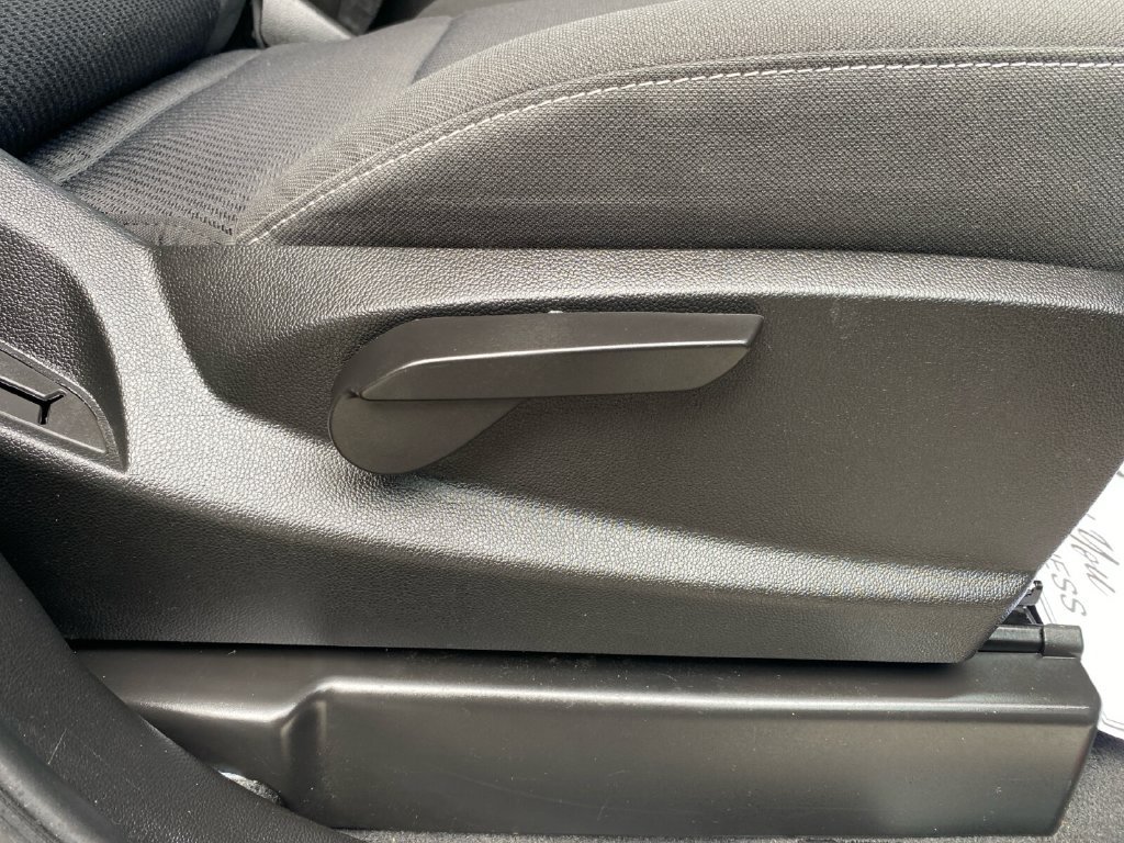 Certified 2019 Chevrolet Silverado 1500 LT w/ All Star Edition AWD/4WD image 12