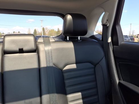 Used 2017 Ford Edge SEL w/ Equipment Group 201A AWD/4WD image 15