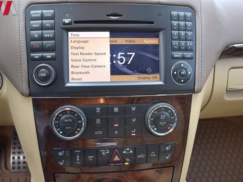 Used 2009 Mercedes-Benz ML 63 AMG 4MATIC image 17