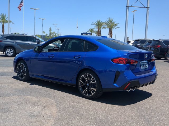 Used 2025 BMW M235i xDrive AWD/4WD image 8