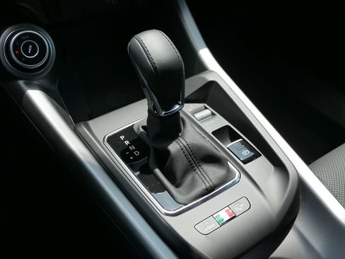 Used 2025 Alfa Romeo Tonale w/ Premium Package AWD/4WD image 18