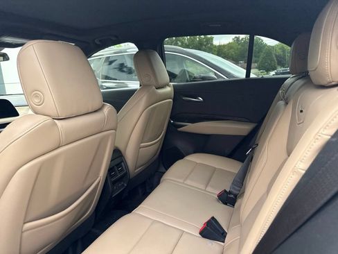 Used 2024 Cadillac XT4 Premium Luxury FWD image 21