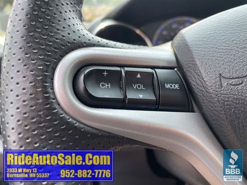 Used 2013 Honda Fit Sport image 40