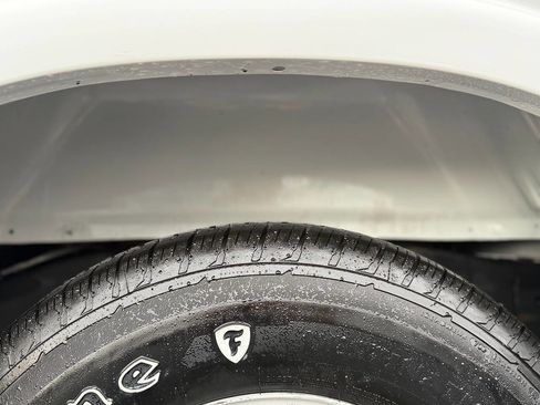 Used 2003 GMC Sonoma SL w/ Convenience Package image 54