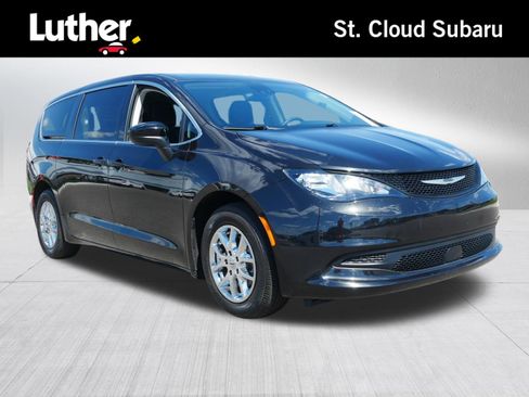Used 2024 Chrysler Voyager LX FWD image 1