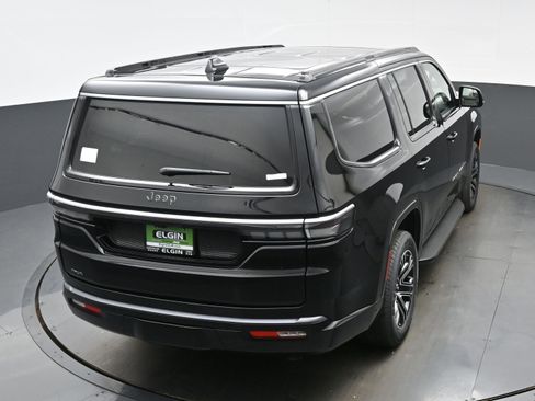 New 2026 Jeep Grand Wagoneer 4WD image 23