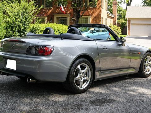 Used 2000 Honda S2000 image 8