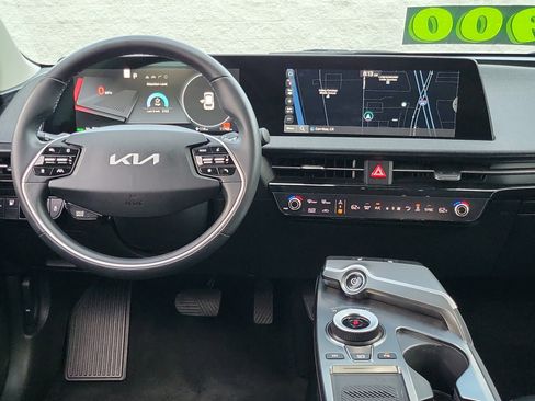 Used 2024 Kia EV6 Light image 6