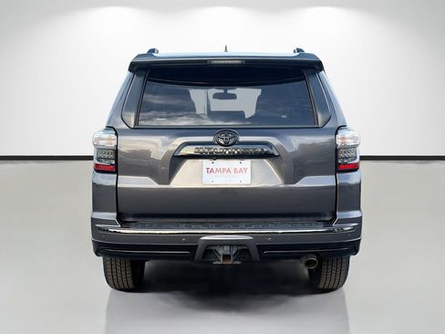 Used 2019 Toyota 4Runner Limited AWD/4WD image 4