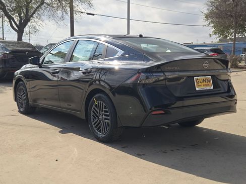 New 2026 Nissan Sentra SV FWD image 4