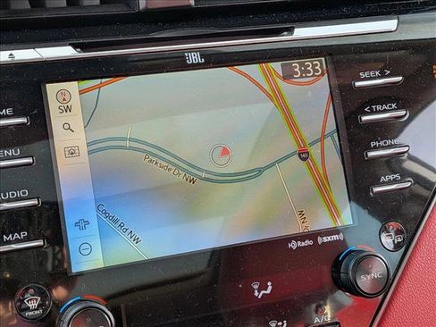 Used 2020 Toyota Camry XSE image 11