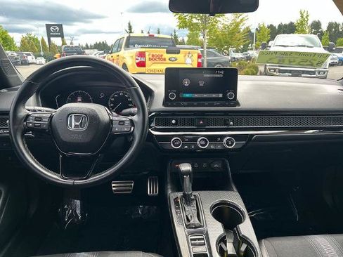 Used 2025 Honda Civic Sport image 6