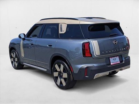 Used 2025 MINI Cooper Countryman S w/ Comfort Package Max AWD/4WD image 9