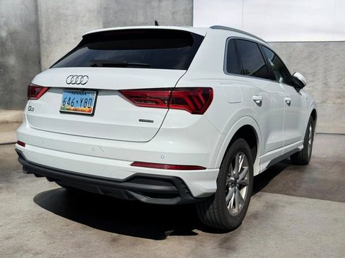 Used 2024 Audi Q3 2.0T Premium image 5