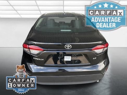 Used 2025 Toyota Corolla LE FWD image 3