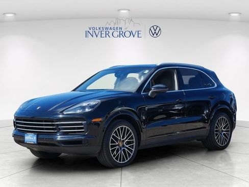 Used 2020 Porsche Cayenne AWD/4WD image 3