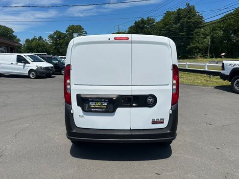 Used 2018 RAM ProMaster City Tradesman FWD image 9