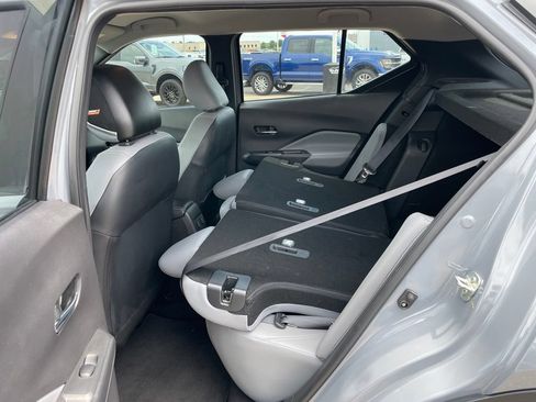 Used 2024 Nissan Kicks SR w/ SR Premium Package FWD image 44
