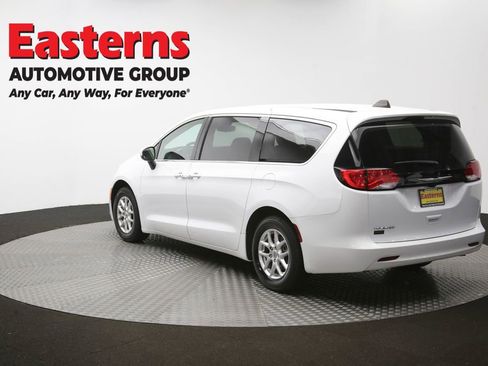 Used 2023 Chrysler Voyager LX FWD image 63