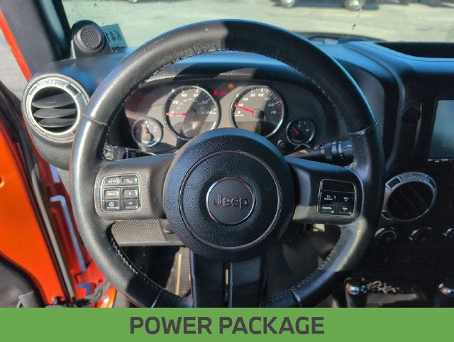 Used 2011 Jeep Wrangler Unlimited Sahara w/ Connectivity Group AWD/4WD image 14