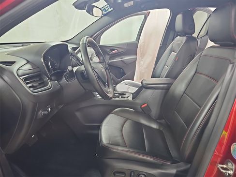 Certified 2023 Chevrolet Equinox RS w/ RS Leather Package image 19