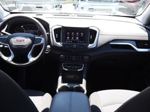 Used 2023 GMC Terrain SLE w/ Driver Convenience Package FWD image 19