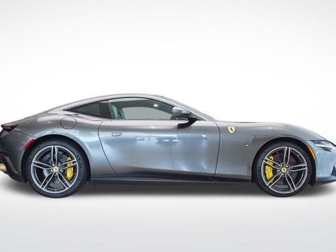Used 2023 Ferrari Roma image 6