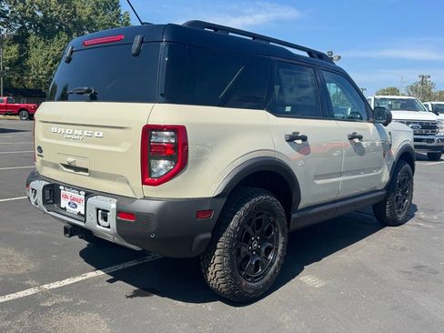 New 2025 Ford Bronco Sport Badlands w/ Sasquatch Badlands Package AWD/4WD image 8
