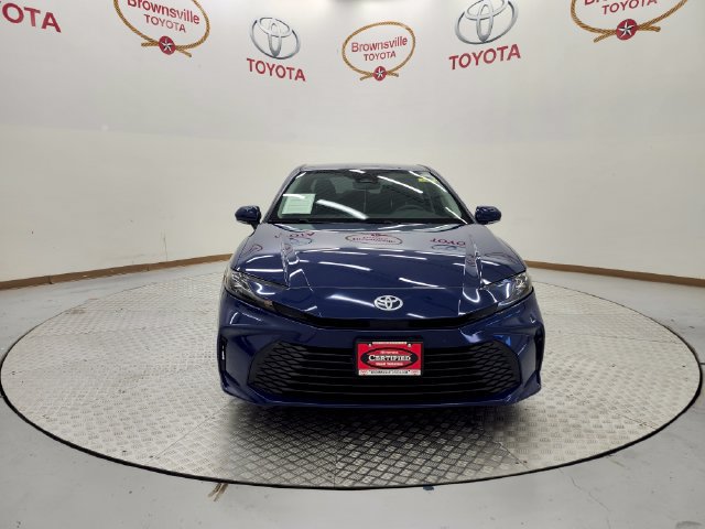 Used 2025 Toyota Camry LE FWD image 4