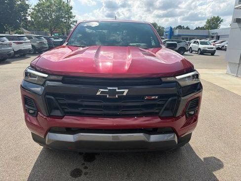 Certified 2025 Chevrolet Colorado Z71 w/ Z71 Convenience Package 2 AWD/4WD image 8
