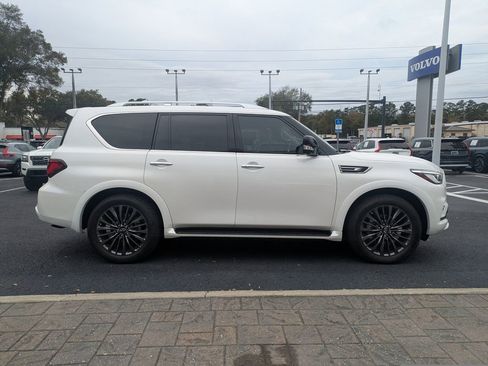 Used 2023 INFINITI QX80 Premium Select w/ Cargo Package image 7