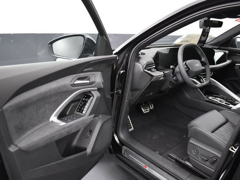 New 2026 Audi SQ5 Premium Plus AWD/4WD image 5