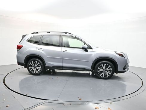 Used 2024 Subaru Forester Limited image 8