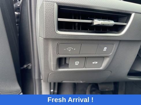 Used 2025 Hyundai Sonata SEL image 9
