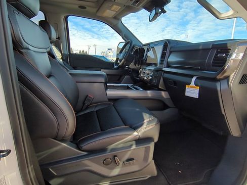 New 2025 Ford F350 Lariat w/ Lariat Ultimate Package image 14