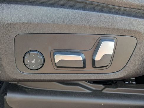 Used 2023 BMW X3 sDrive30i w/ M Sport Package RWD image 12
