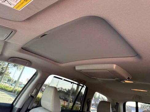 Used 2021 Honda Pilot Touring image 24