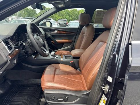 Used 2018 Audi Q5 2.0T Premium Plus w/ Premium Plus Package AWD/4WD image 5