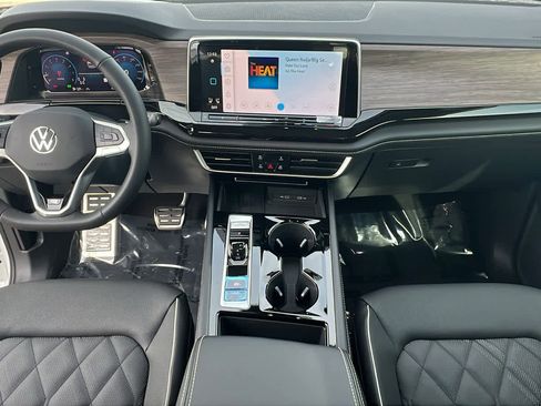 New 2026 Volkswagen Atlas SEL Premium R-Line image 26