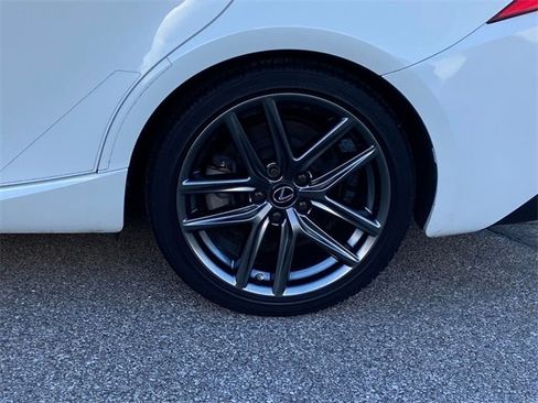 Certified 2020 Lexus IS 350 F Sport image 10