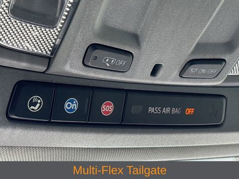 Used 2022 Chevrolet Silverado 1500 Custom AWD/4WD image 27