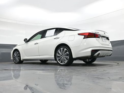 Used 2023 Nissan Altima 2.5 SL image 28