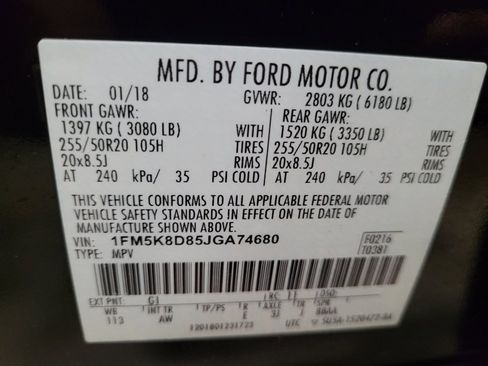 Used 2018 Ford Explorer XLT w/ Equipment Group 202A AWD/4WD image 33