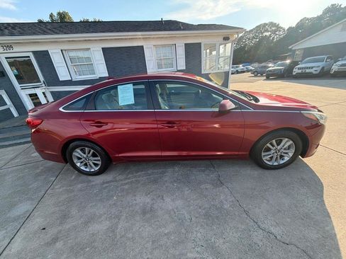 Used 2015 Hyundai Sonata SE w/ Option Group 09 FWD image 14
