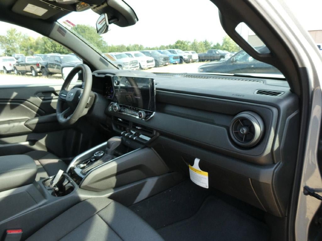 New 2026 Chevrolet Colorado Trail Boss AWD/4WD image 11