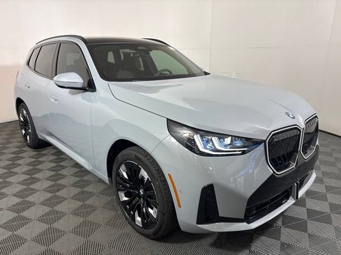 New 2026 BMW X3 xDrive30i w/ M Sport Package AWD/4WD image 4